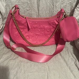 New With Tags Juicy Couture Pink Shoulder Bag with Gold Chain